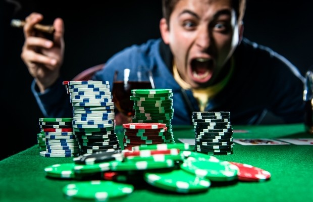 angry-poker-620x400.jpg